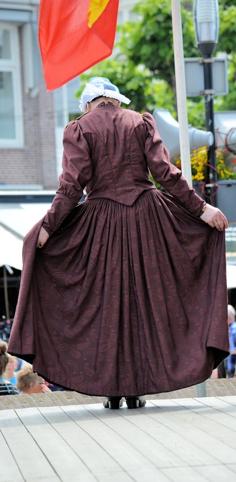 Unique Entertainment